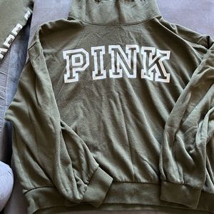 Victoria Secret Pink Sweat outfit